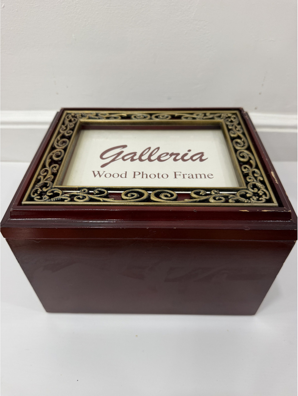Vintage Galleria Wooden Photo Storage Box Ornate Metal Frame Lid cherry Finish